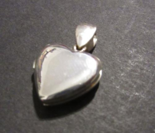 Srdce - otevíratelný medailon - stříbrný přívěsek