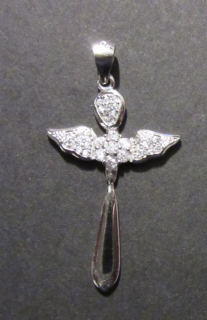 Kříž ve tvaru anděla posetý světlými zirkony - přívěsek ze stříbra - varianta 2
