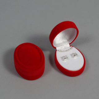 Sametová krabička na šperky - červený ovál