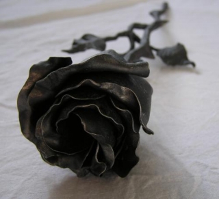 Kovaná růže - varianta 2
