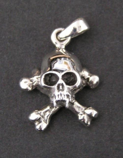 Pirátská lebka - stříbrný přívěsek
