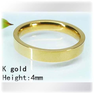 Prsten ve zlaté barvě z chirurgické oceli - velikost 8