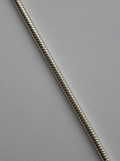 Silnější kulatý stříbrný řetízek - délka 45cm