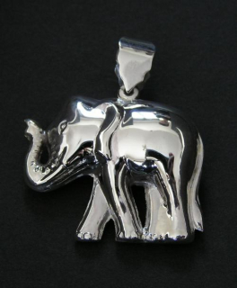 Velký slon - stříbrný přívěsek